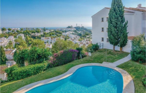 Beautiful Apartment In Mijas Costa With Wifi